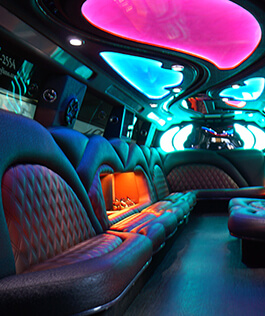 Luxury limo rental in St Louis